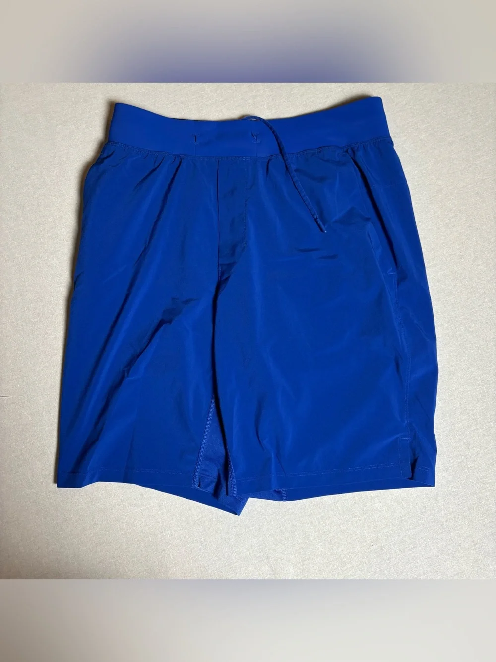 Lululemon T.H.E. Shorts Size Medium Linerless Symphony Blue